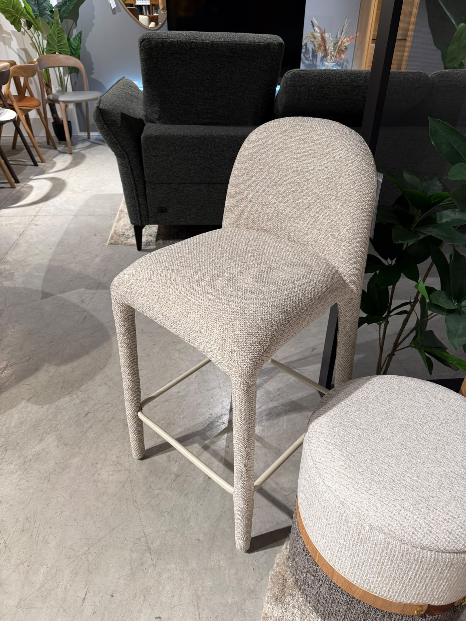 antara barova stolicka ANTARA barová stolička-beige – Obrázok 1